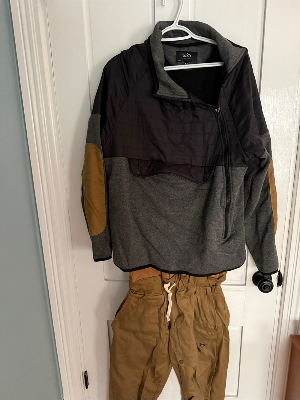 Men’s Two-Tone Performance Pullover Jacket in Gray and Brown